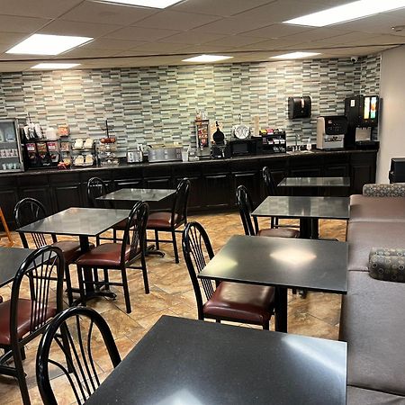 Greenlight Inn & Suites St James Saint James Екстериор снимка