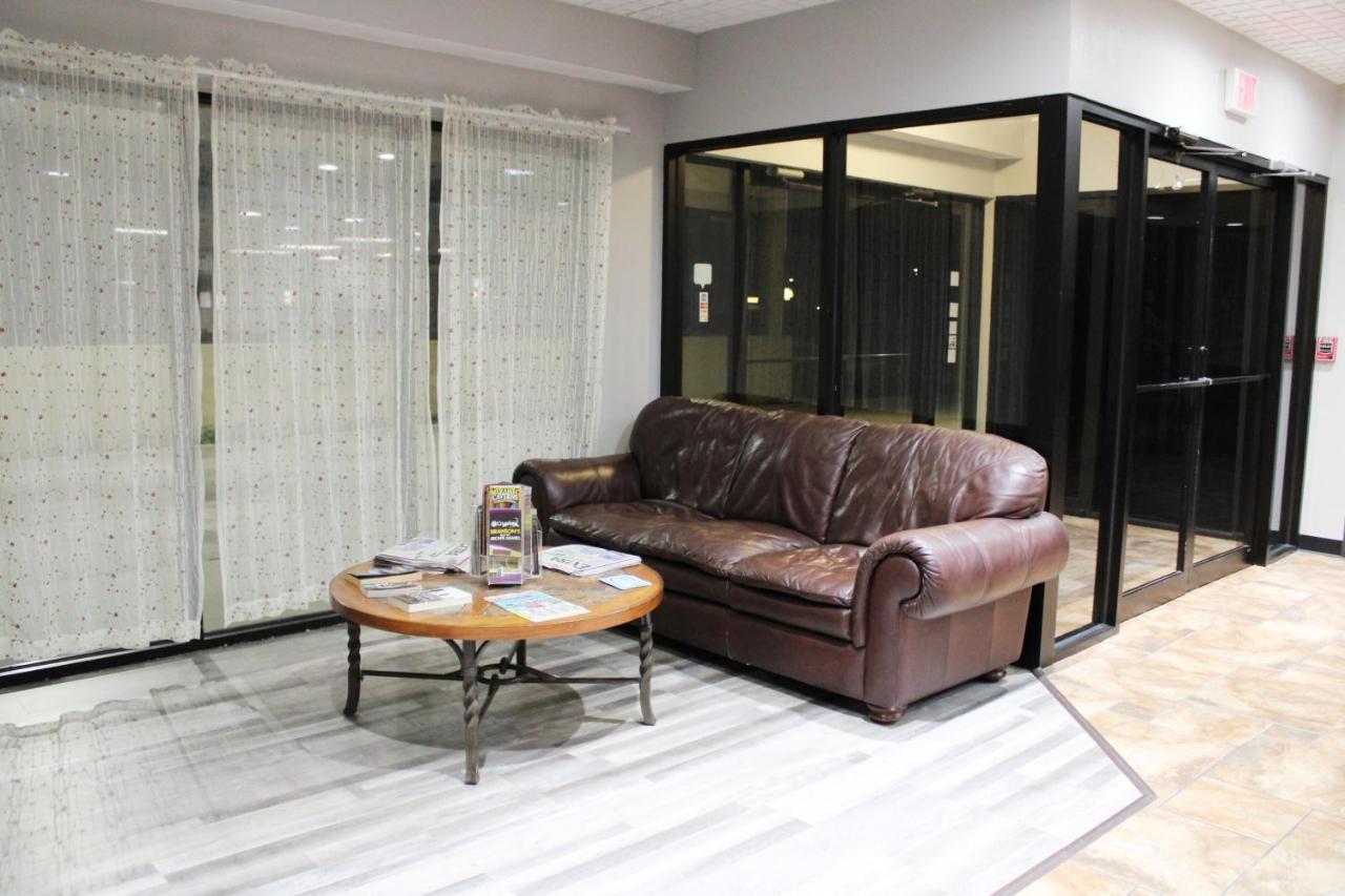 Greenlight Inn & Suites St James Saint James Екстериор снимка