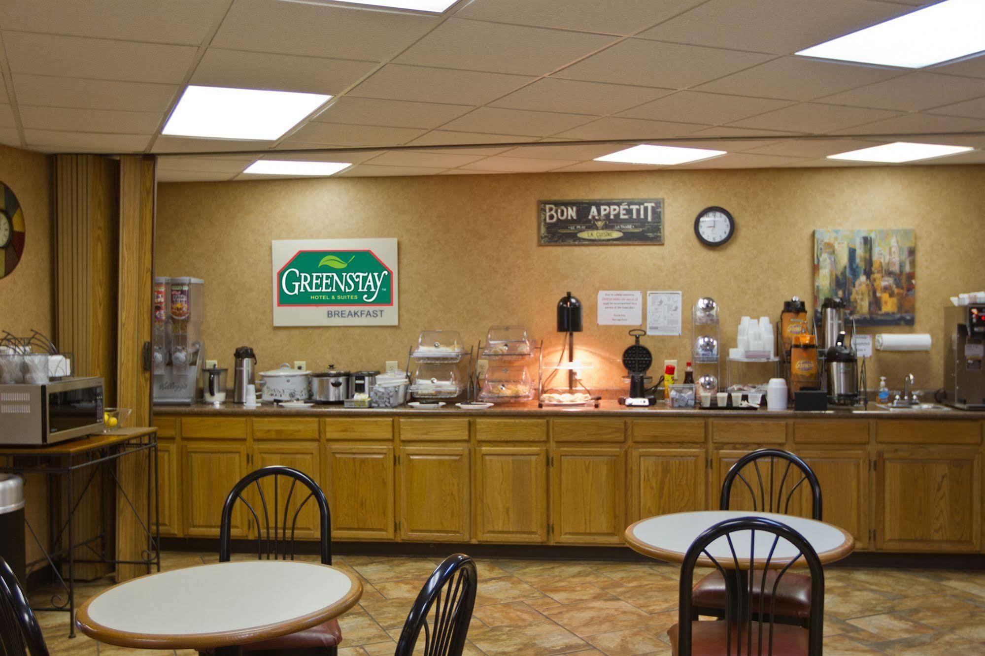 Greenlight Inn & Suites St James Saint James Екстериор снимка